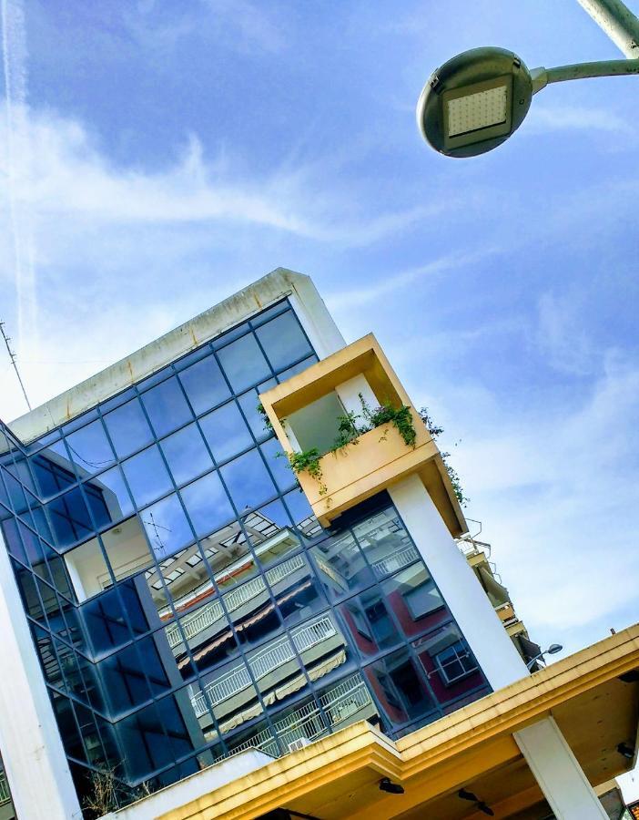 Center Near The Sea And Metro!unique Crystal With Amazing View *